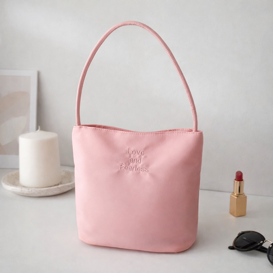 Minimalist Ruched Hobo Bag | The Essential Cloud Shoulder Purse